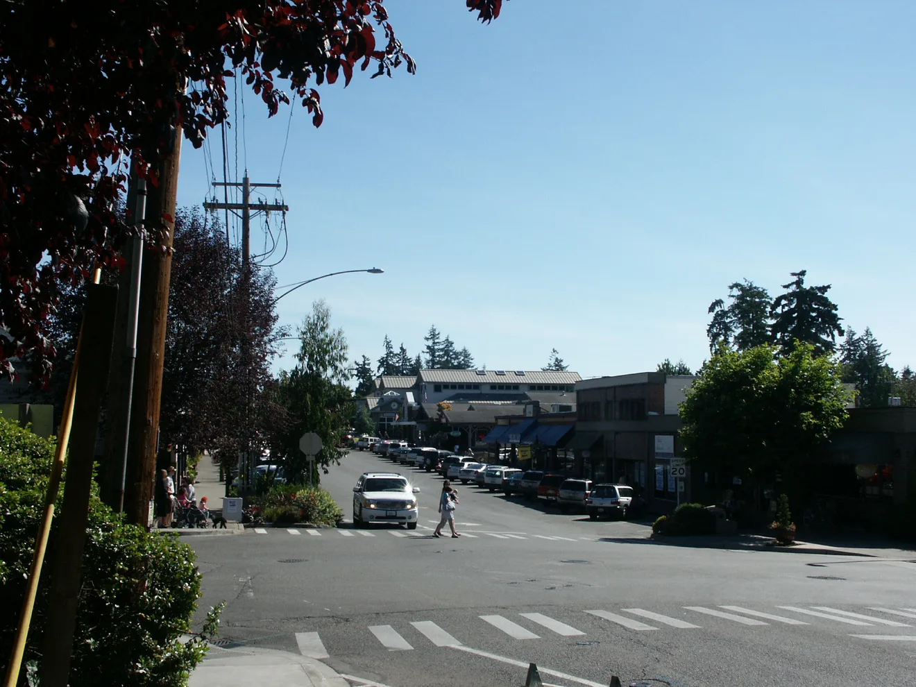 Winslow Way on Bainbridge Island, Washington (Photo: Jan Wallden / Wikimedia Commons, CC BY 3.0)