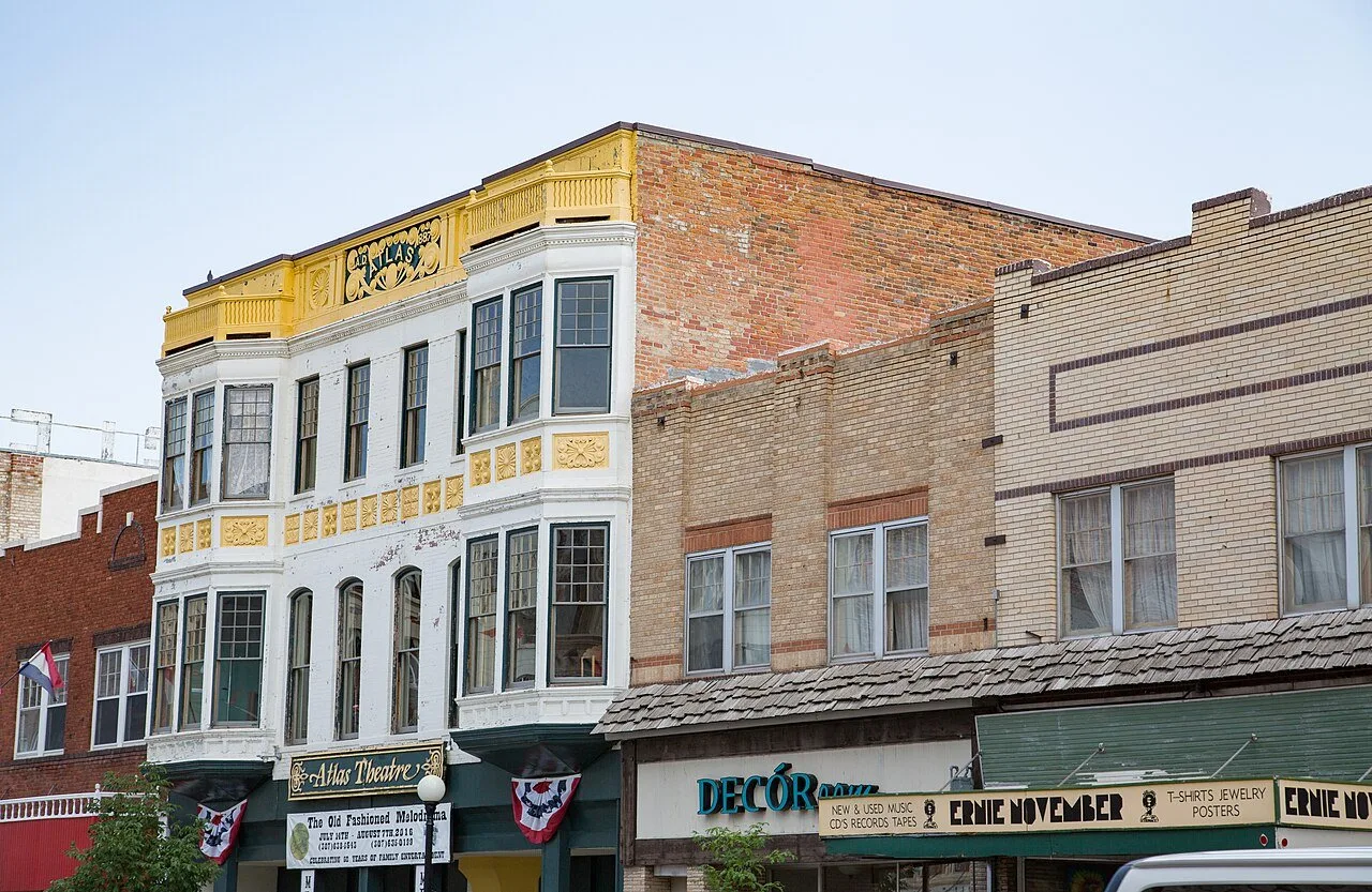 Lincolnway in downtown Cheyenne, Wyoming (Photo: Tony Webster / Wikimedia Commons, CC BY 2.0)