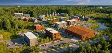 Tech Investor Pitches Freedom Village